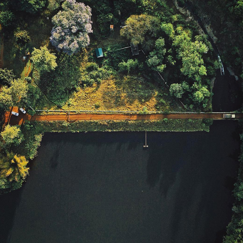 Lakeside Road